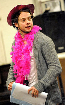 King John Alex Waldmann in rehearsal