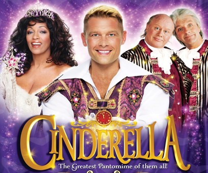 Sheila Ferguson, John Partridge and The Grumbleweeds in 'Cinderella' at Nottingham Theatre Royal